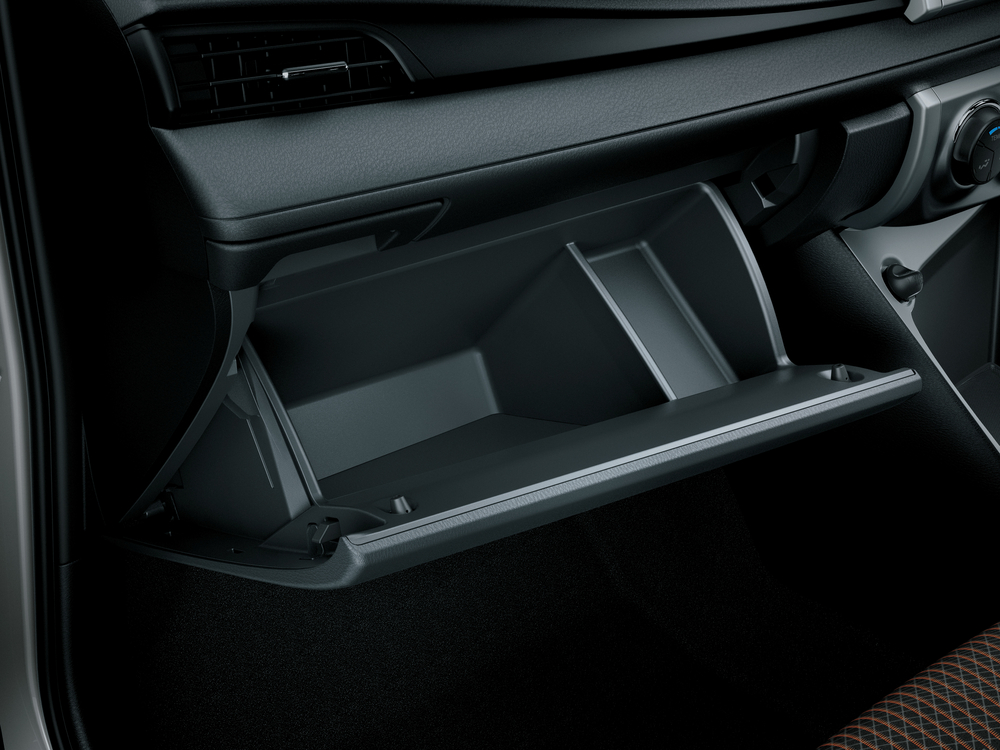 5 Important Items to Keep In Your Glove Box – Passport Toyota Blog