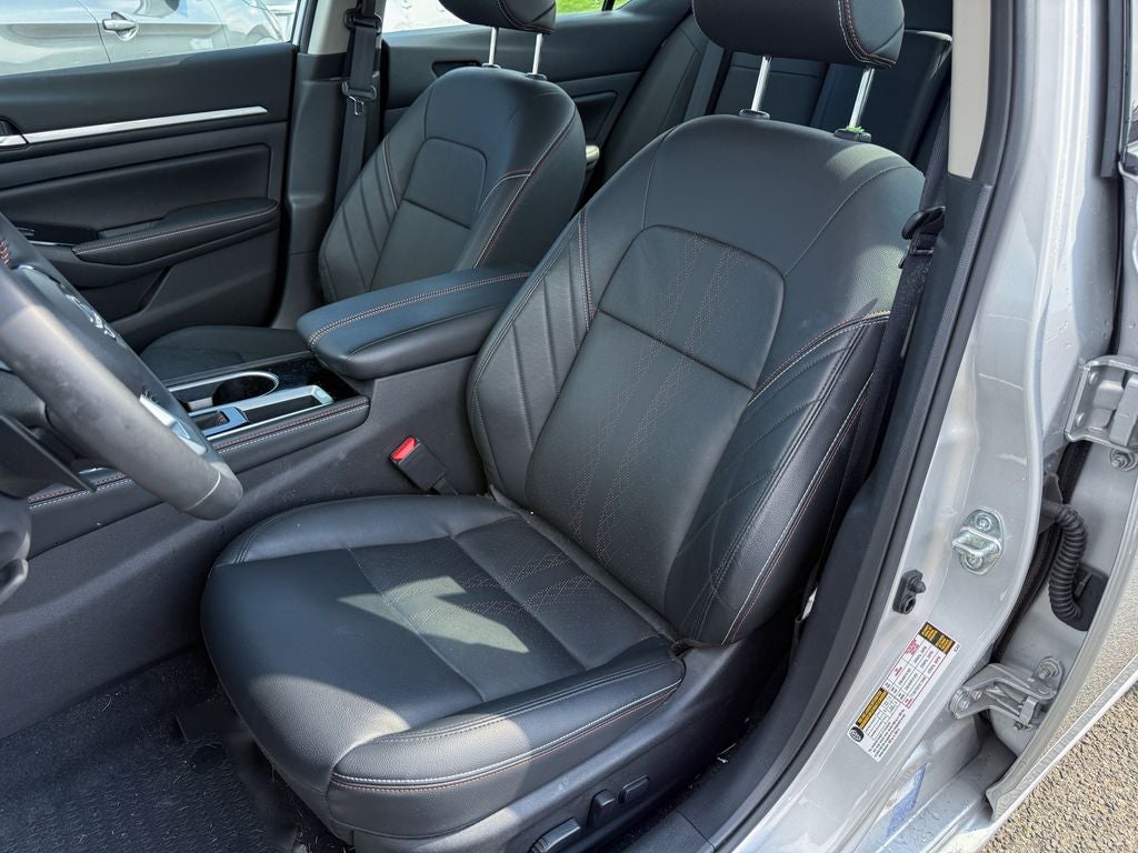 2025 Nissan Altima 2.5 SR