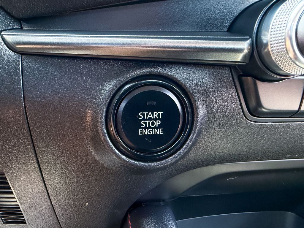 2024 Mazda Mazda3 2.5 Carbon Turbo