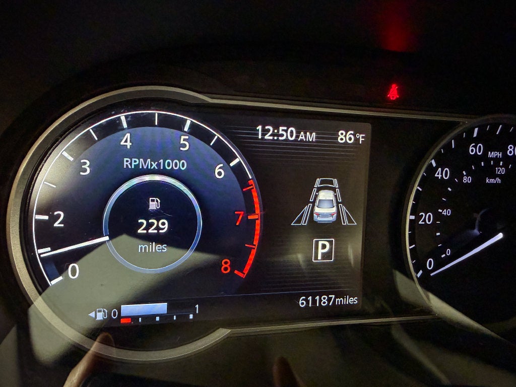 2024 Nissan Versa 1.6 SV