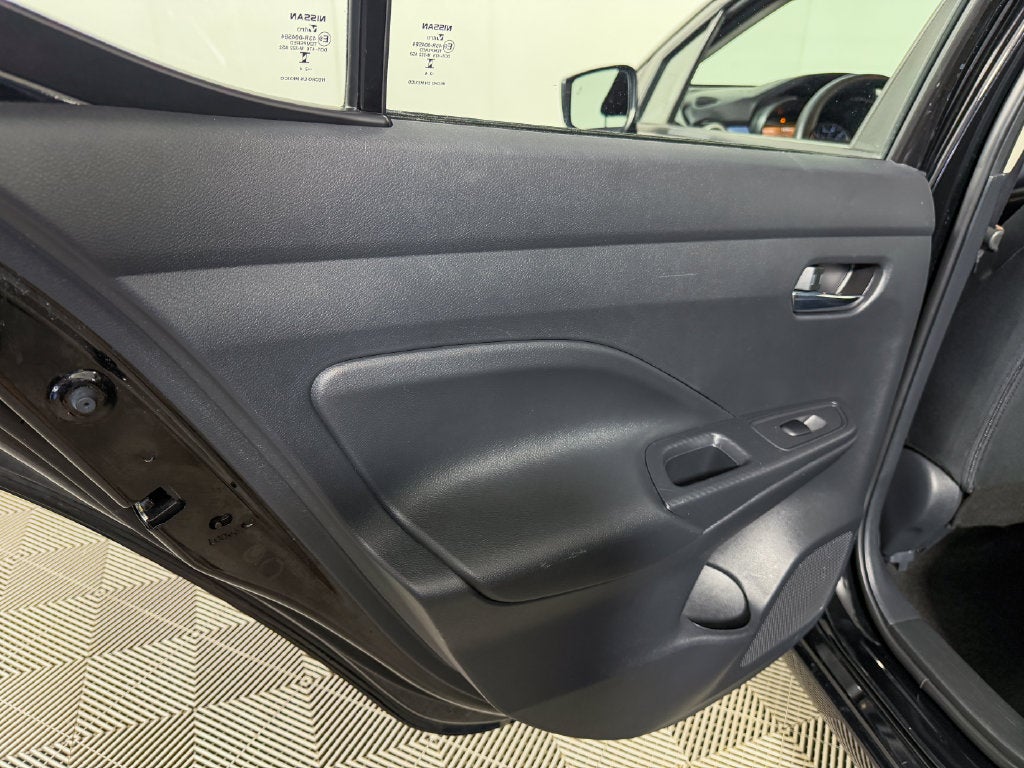 2024 Nissan Versa 1.6 SV