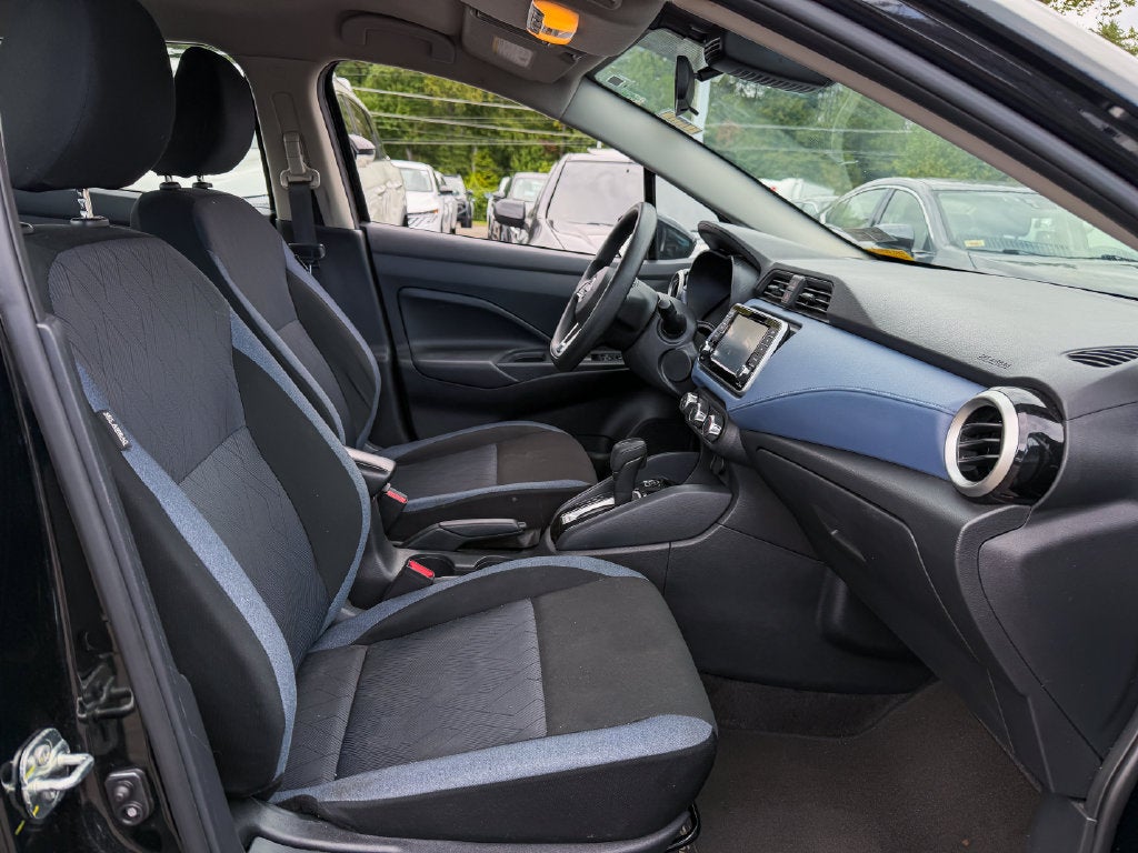 2024 Nissan Versa 1.6 SV