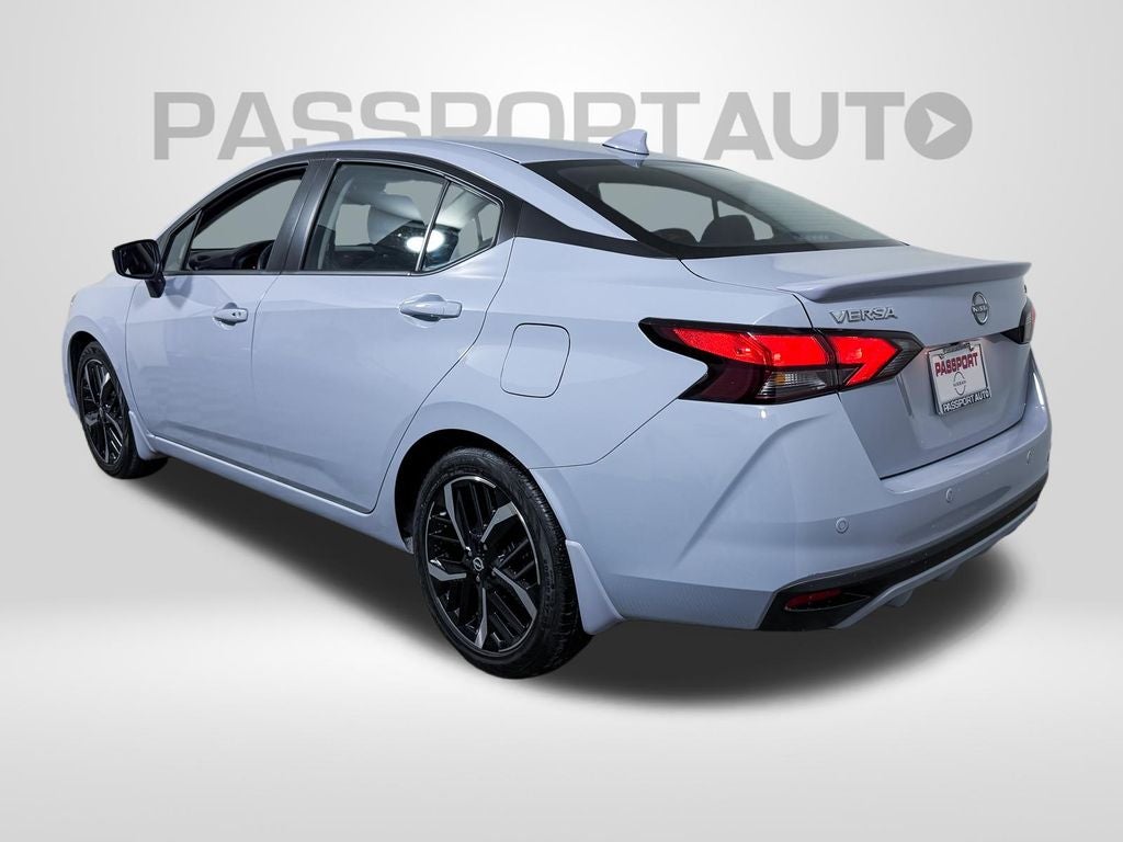 2025 Nissan Versa 1.6 SR