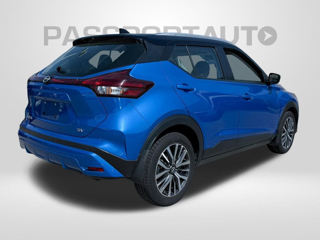 2022 Nissan Kicks SV