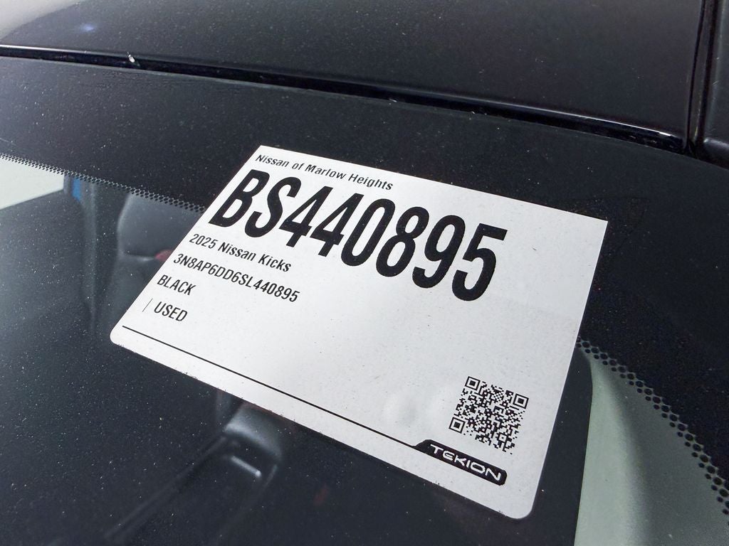 2025 Nissan Kicks SR