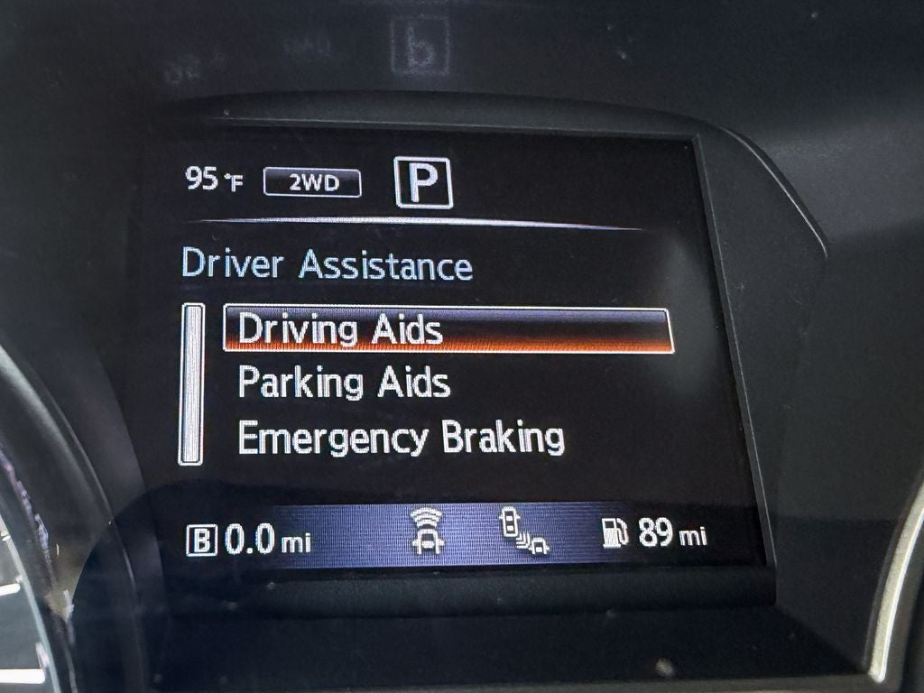 2019 Nissan Pathfinder SL