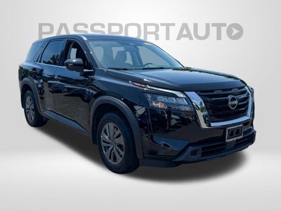 2024 Nissan Pathfinder S