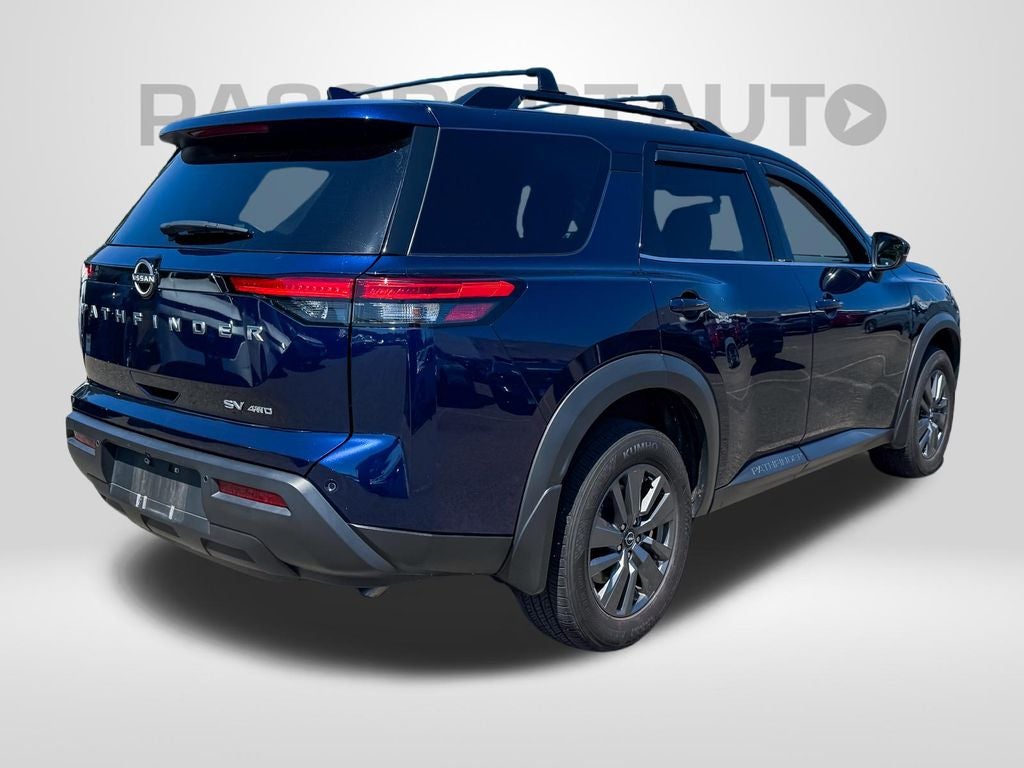 2024 Nissan Pathfinder SV
