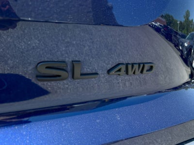 2024 Nissan Pathfinder SL