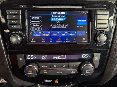 2022 Nissan Rogue Sport SV