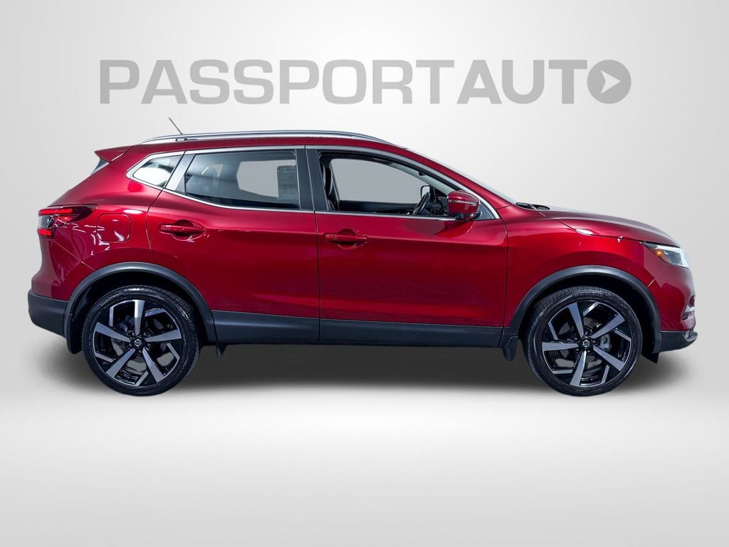 2022 Nissan Rogue Sport SL
