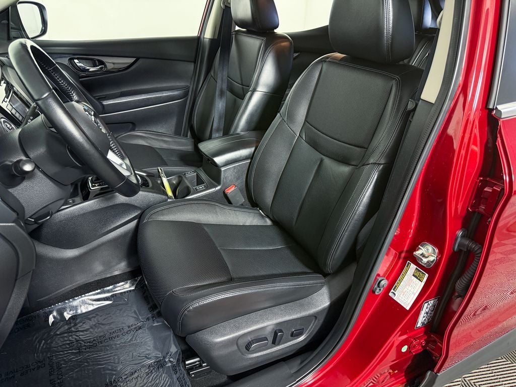 2022 Nissan Rogue Sport SL