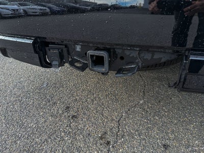 2022 Nissan Armada SL