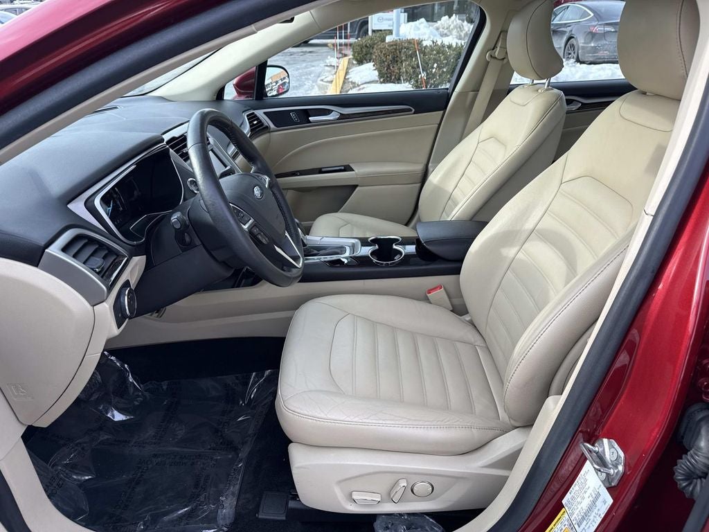 2015 Ford Fusion Hybrid SE