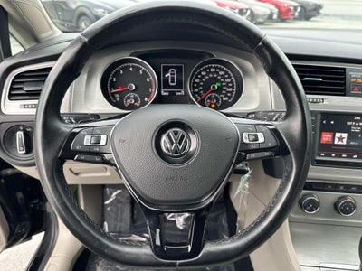 2016 Volkswagen Golf TSI S 4-Door
