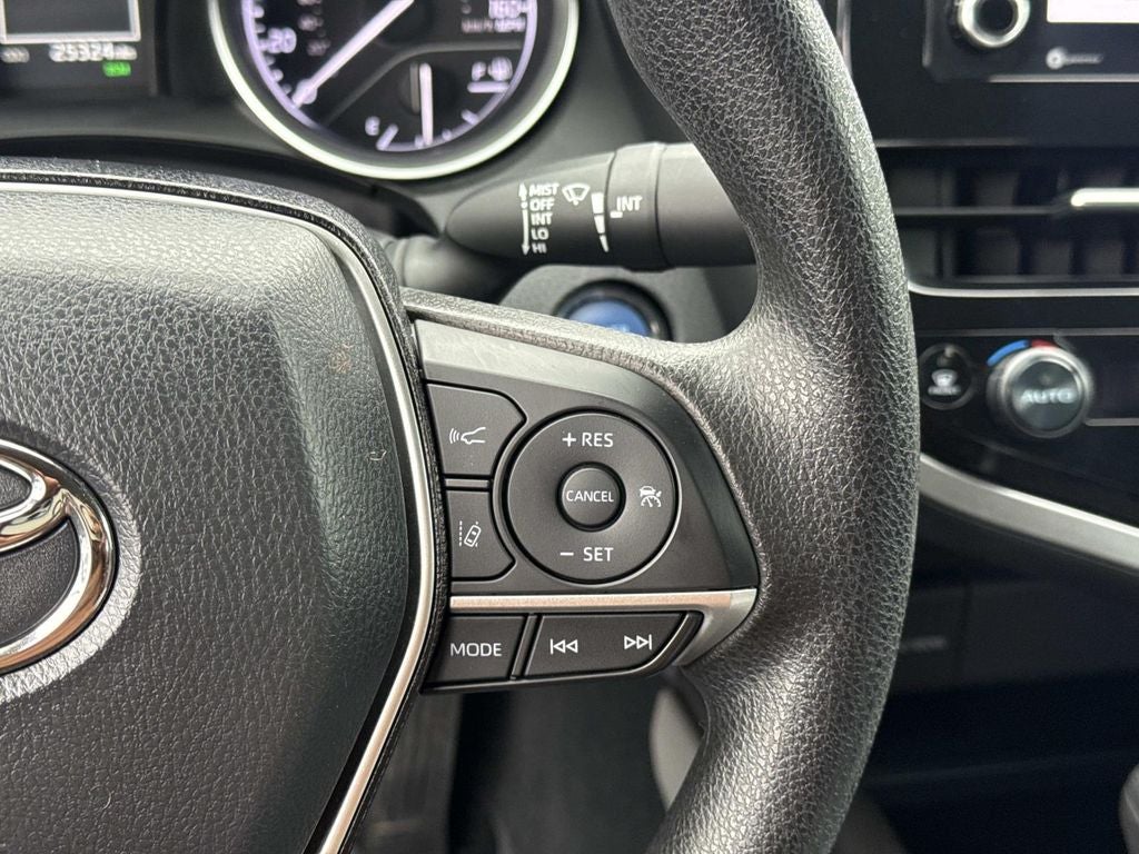 2023 Toyota Camry Hybrid LE