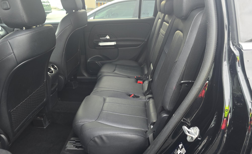 2023 Mercedes-Benz GLB GLB 250