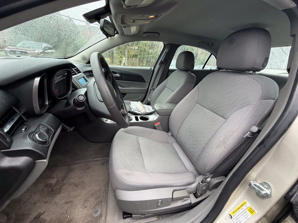 2014 Chevrolet Malibu LS 1LS