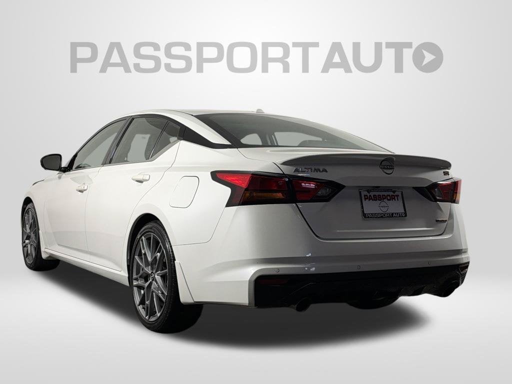 2024 Nissan Altima 2.0 SR