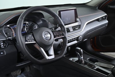 2021 Nissan Altima 2.0 SR