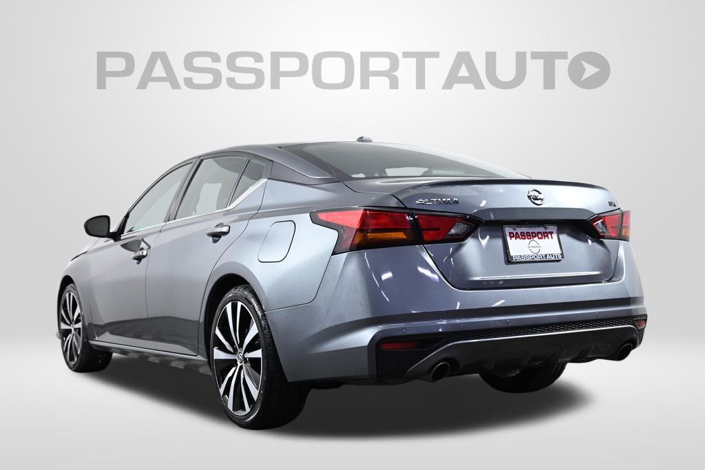 2022 Nissan Altima 2.5 SR Certified Select