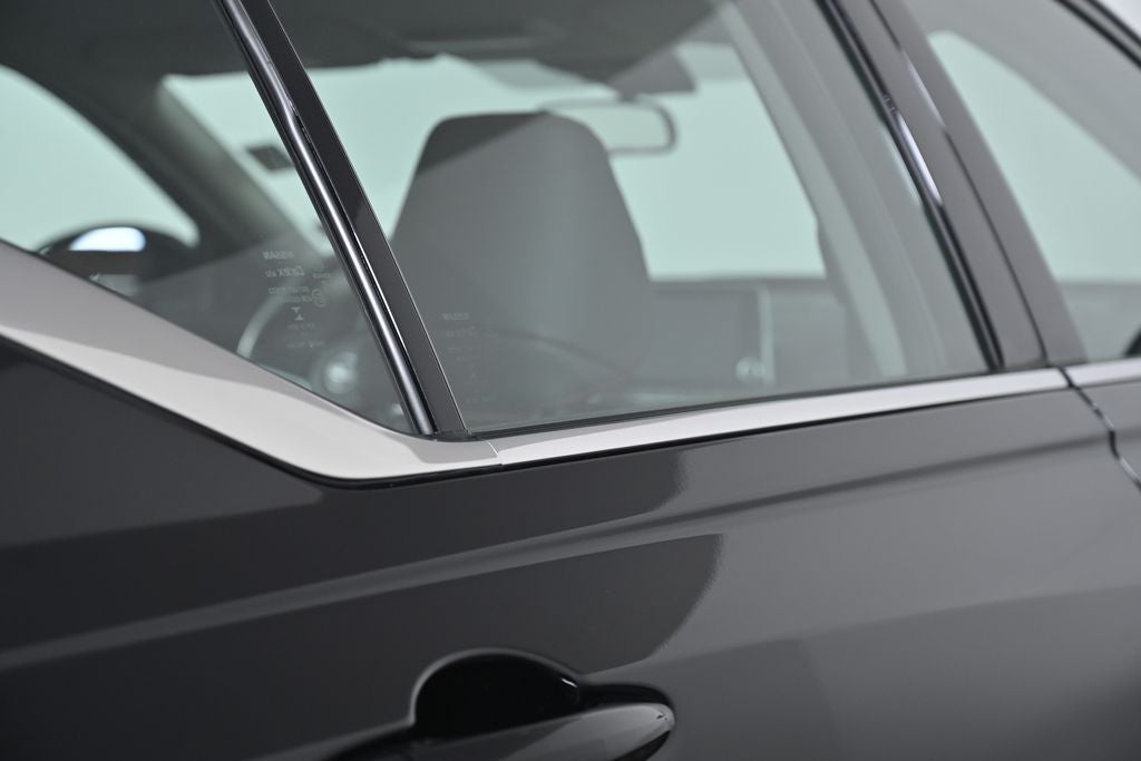 2023 Nissan Altima 2.5 SR Nissan Certified