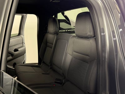 2023 Nissan Frontier SV Midnight Edition