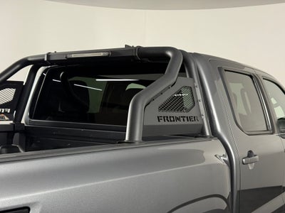 2023 Nissan Frontier SV Midnight Edition