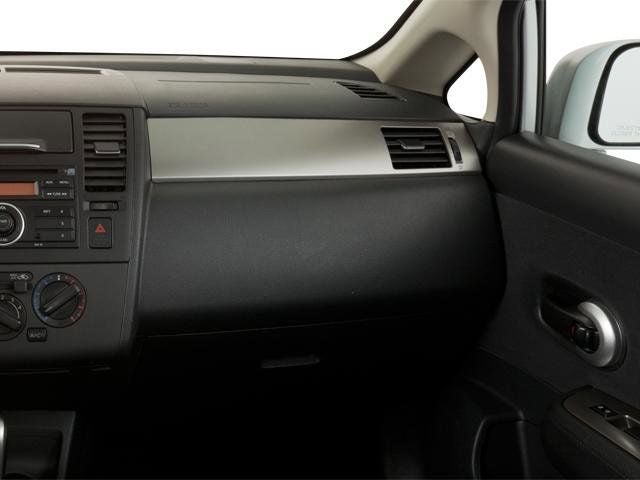 2011 Nissan Versa 1.8 S