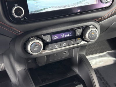 2025 Nissan Versa 1.6 SR Nissan Certified