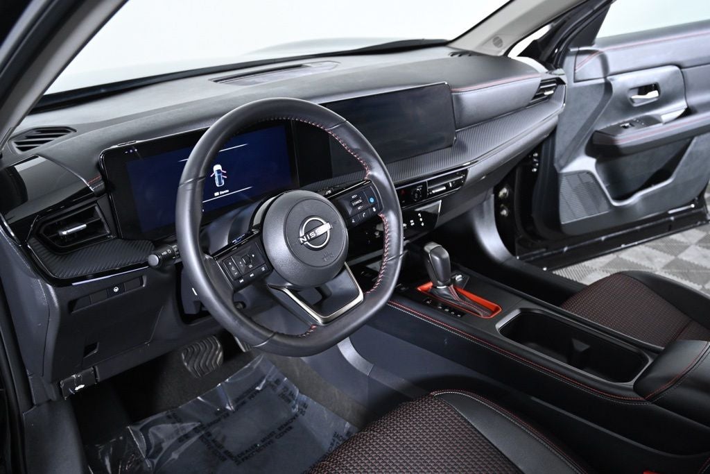 2025 Nissan Kicks SR Nissan Certified