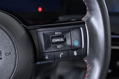 2025 Nissan Kicks SR Nissan Certified