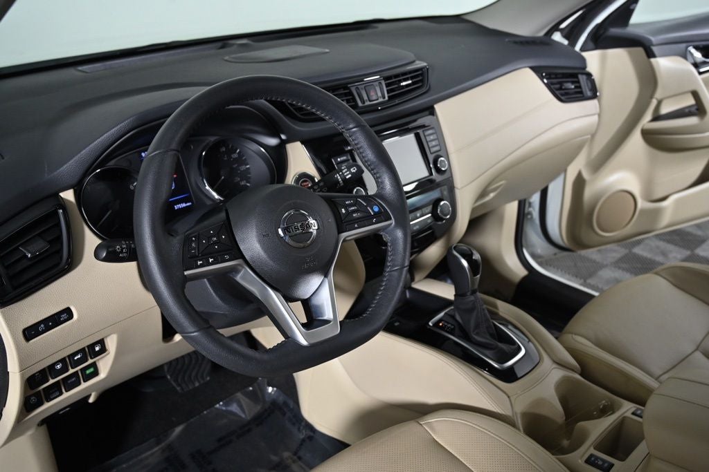 2020 Nissan Rogue SL