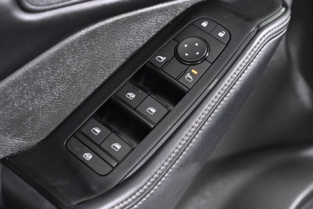 2023 Nissan Rogue SV Premium Nissan Certified