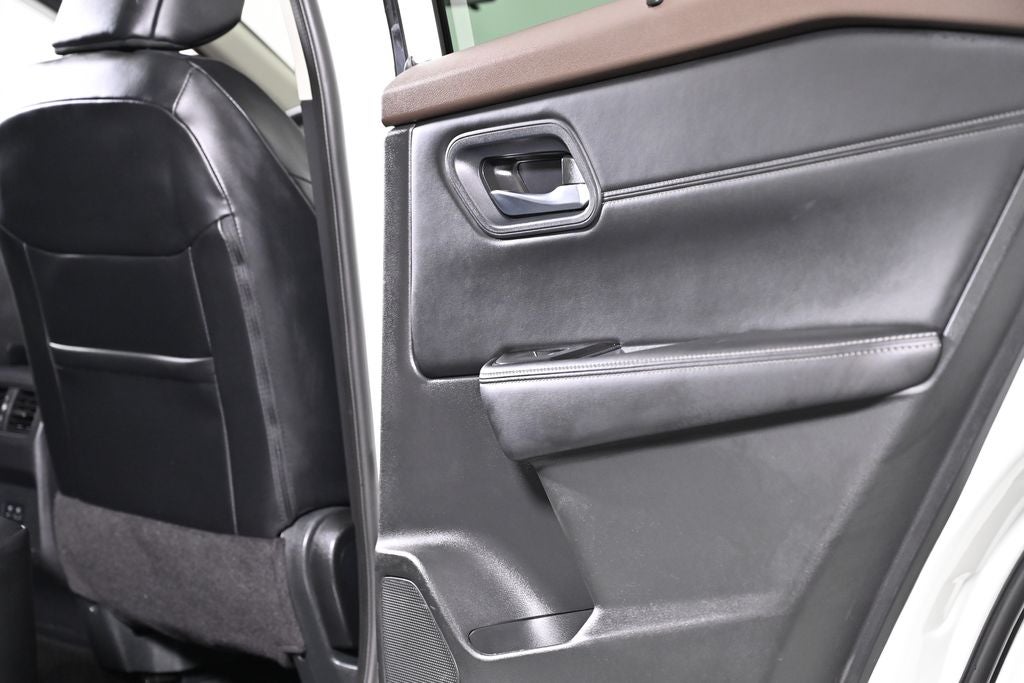 2023 Nissan Rogue SV Premium Nissan Certified