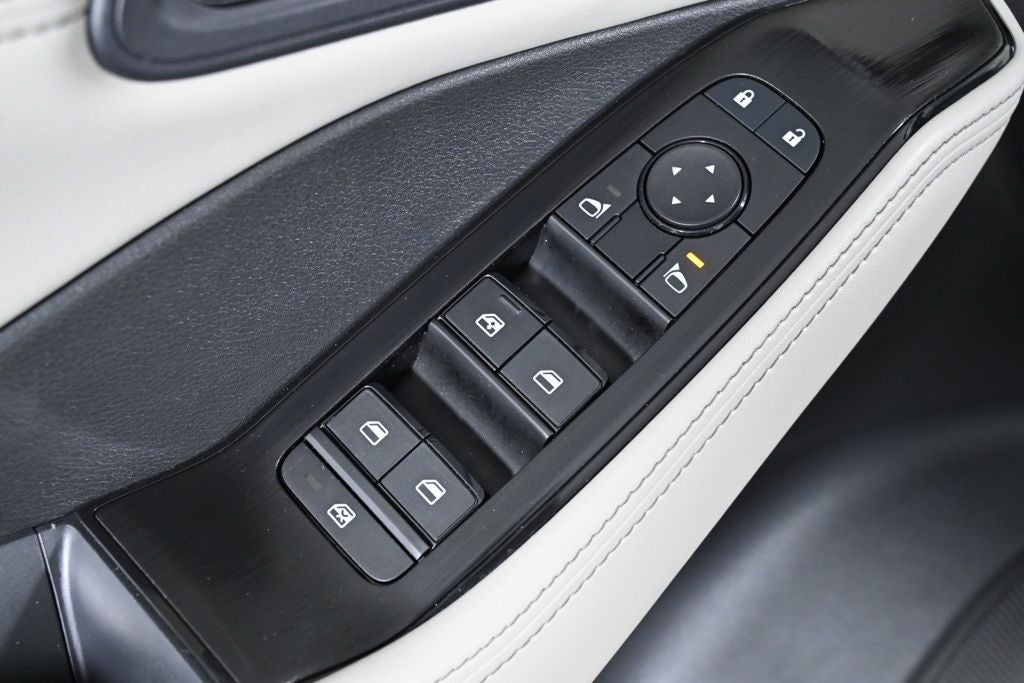 2023 Nissan Rogue SV Premium Nissan Certified