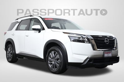2025 Nissan Pathfinder SV