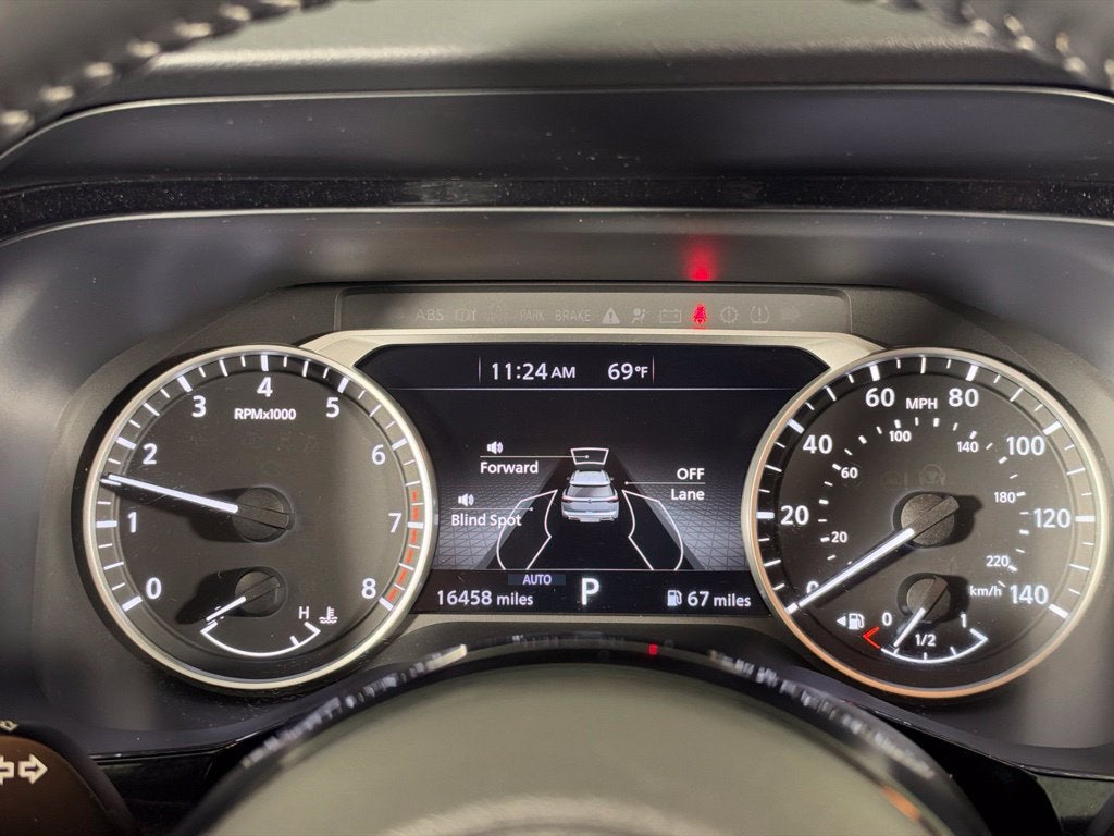 2023 Nissan Pathfinder SV Nissan Certified