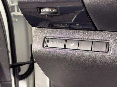 2023 Nissan Pathfinder SV Nissan Certified