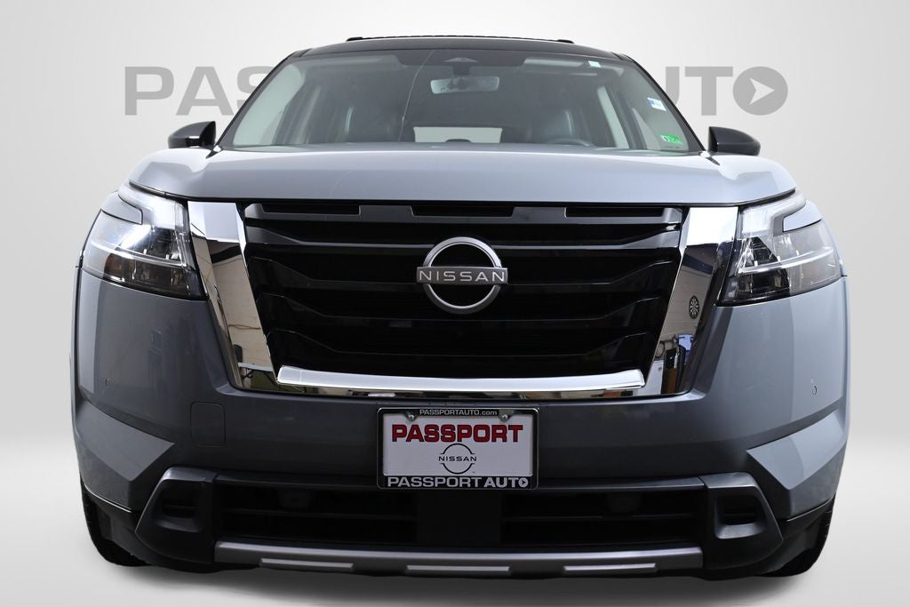 2024 Nissan Pathfinder SL Nissan Certified