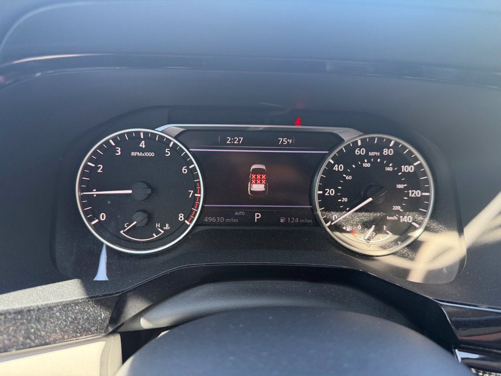 2022 Nissan Pathfinder SL
