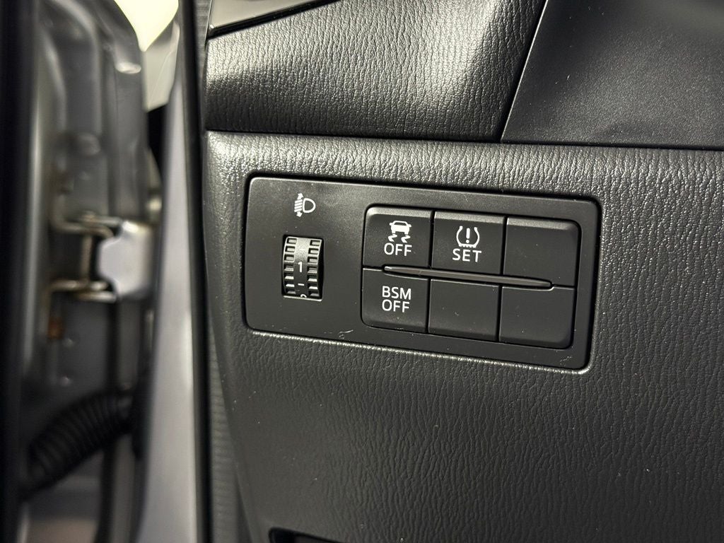 2014 Mazda Mazda3 s Touring