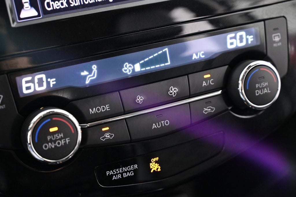2022 Nissan Rogue Sport SV Nissan Certified