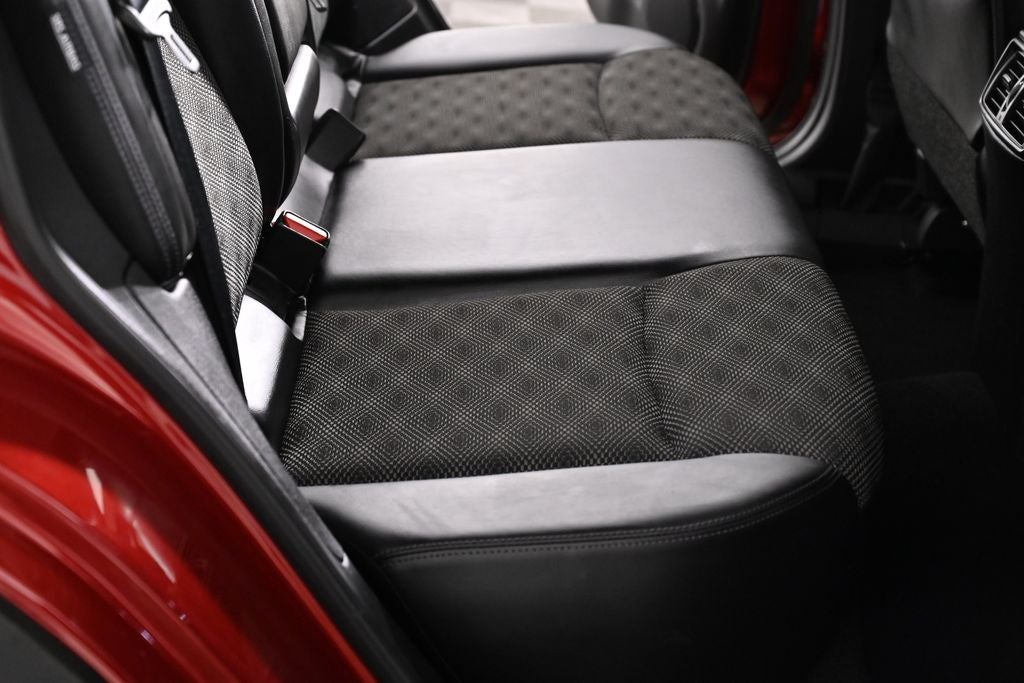2022 Nissan Rogue Sport SV Nissan Certified
