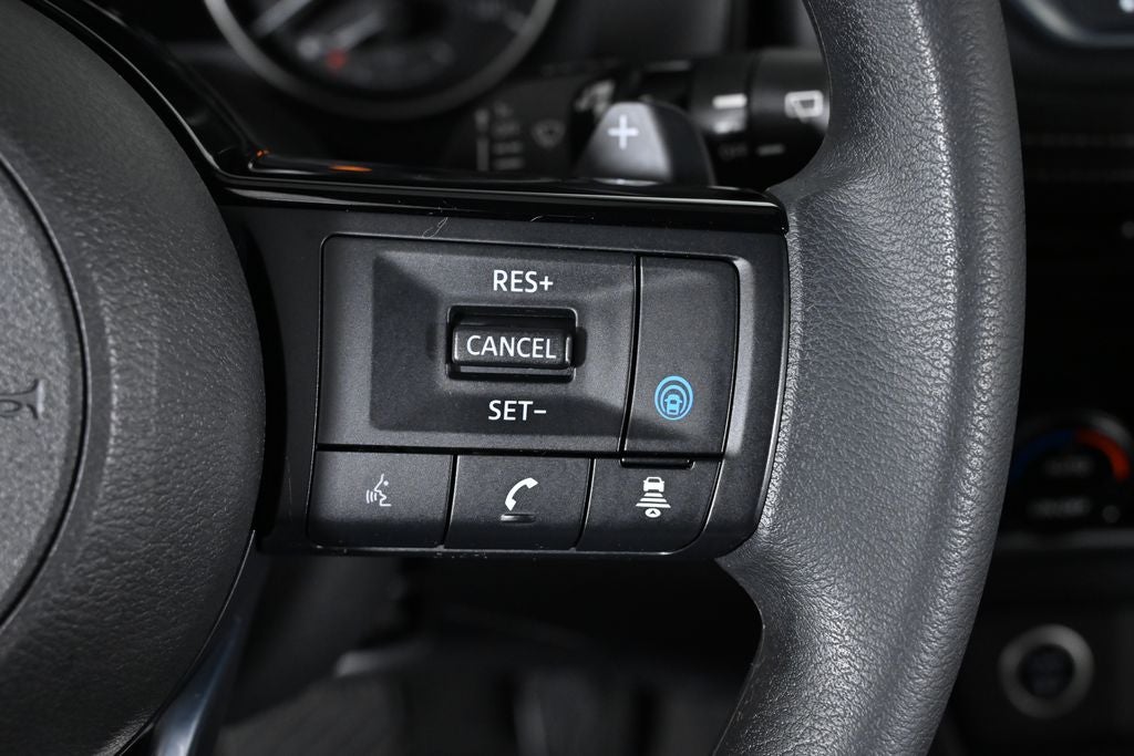 2022 Nissan Rogue SV Nissan Certified