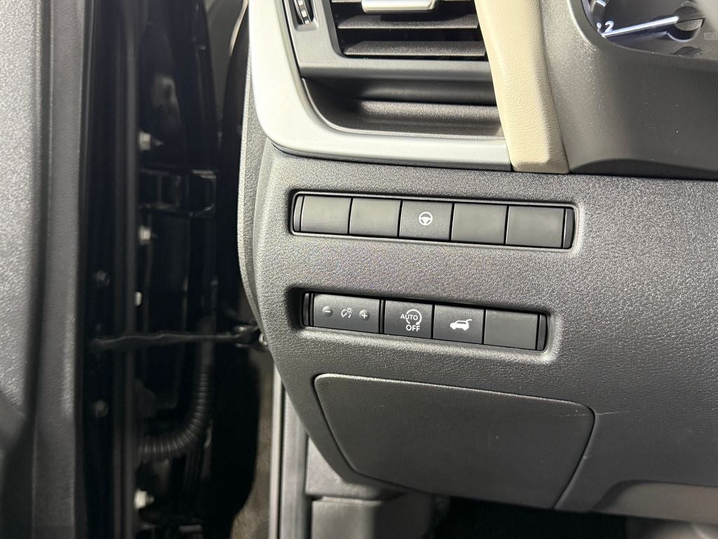 2024 Nissan Rogue SV AWD Nissan Certified