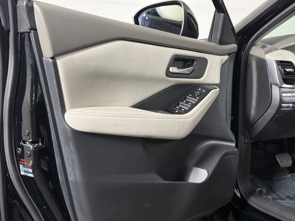 2024 Nissan Rogue SV AWD Nissan Certified