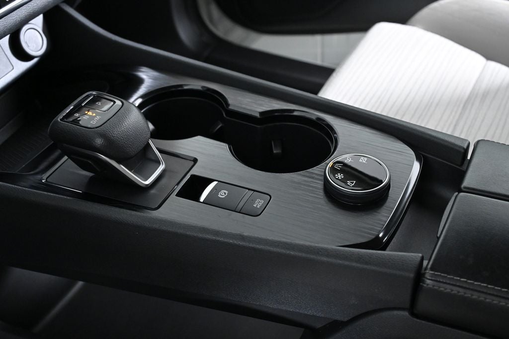 2023 Nissan Rogue SV Nissan Certified