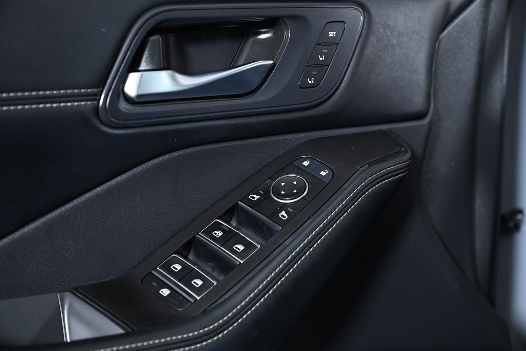 2023 Nissan Rogue SL Premium Nissan Certified