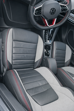 2024 Volkswagen Golf GTI 2.0T SE